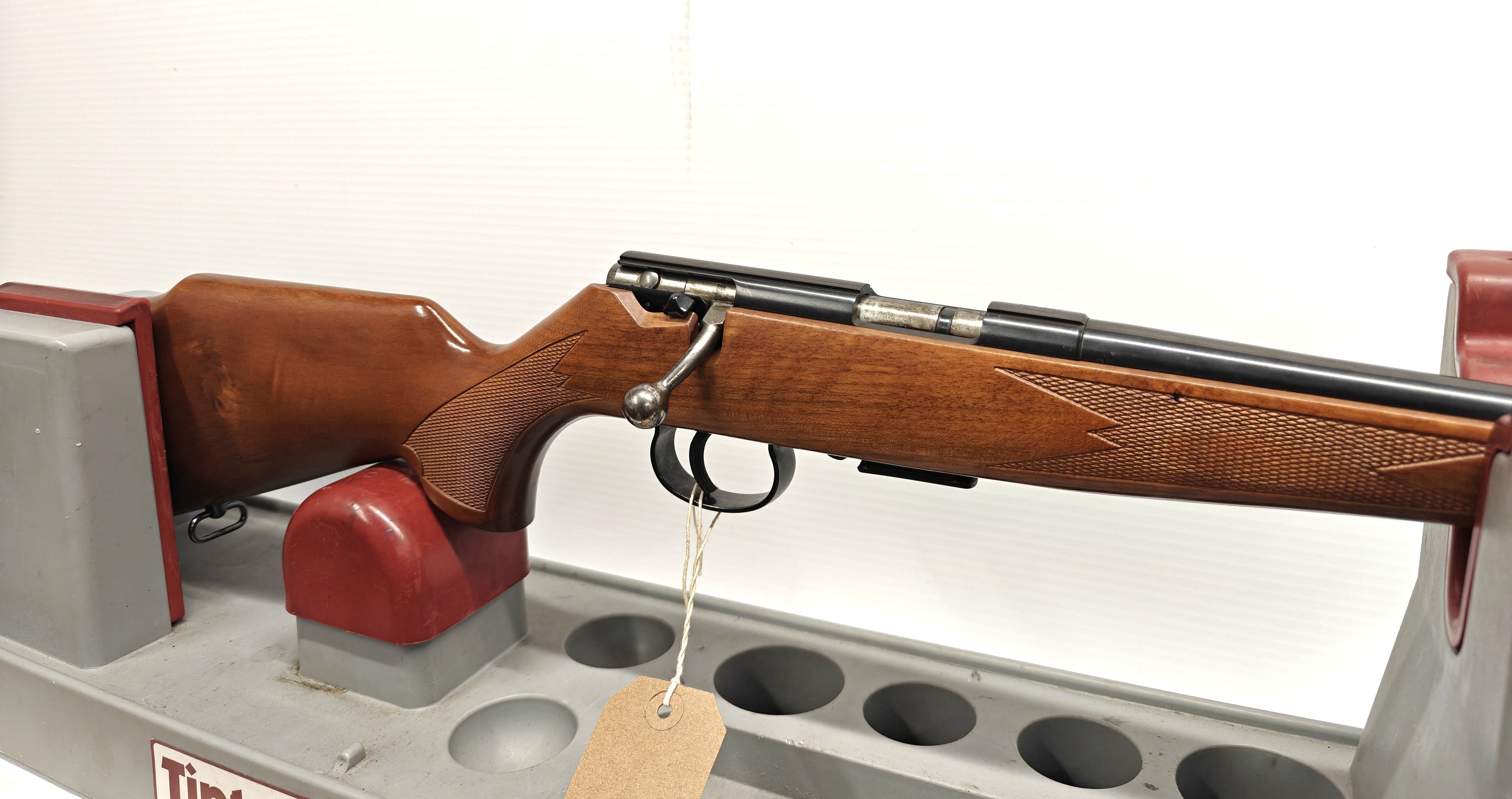 Anschutz 1516 .22 Mag