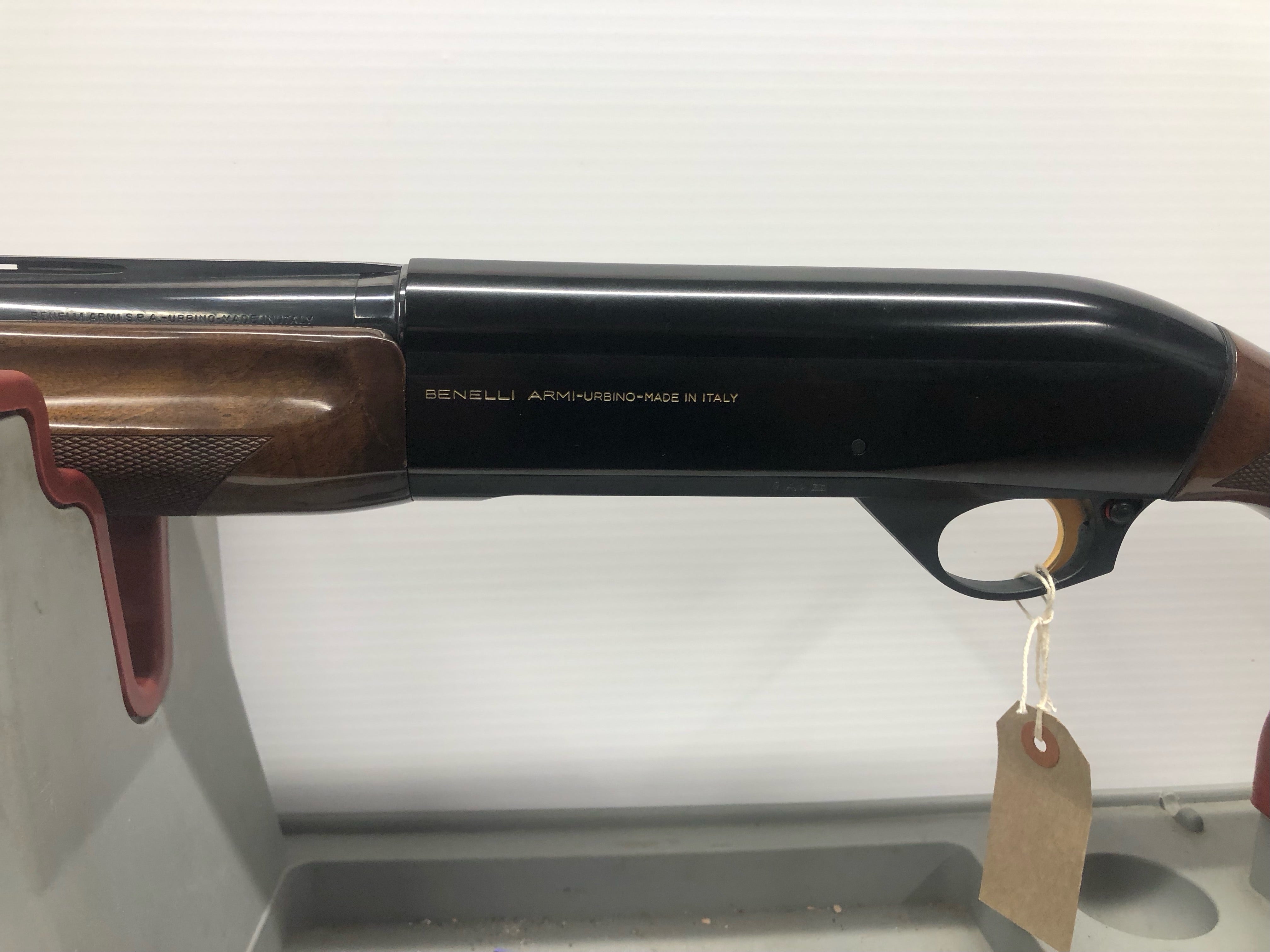 Benelli Montefeltro 30'' 12g Shotgun