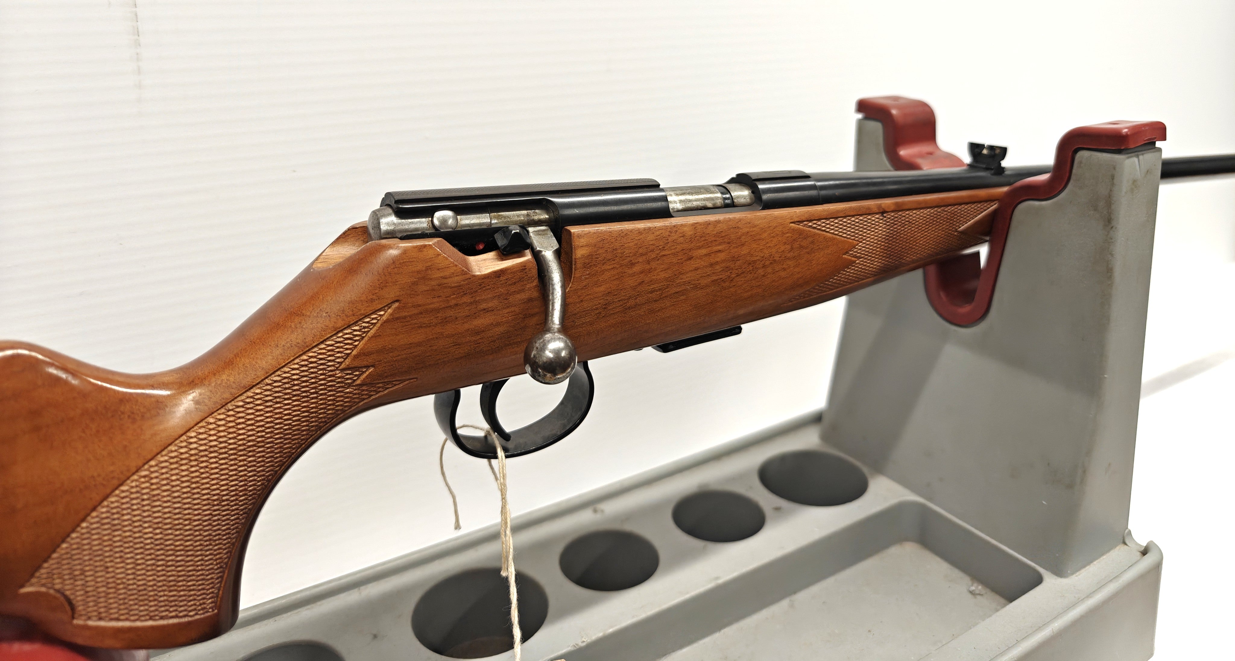 Anschutz 1516 .22 Mag