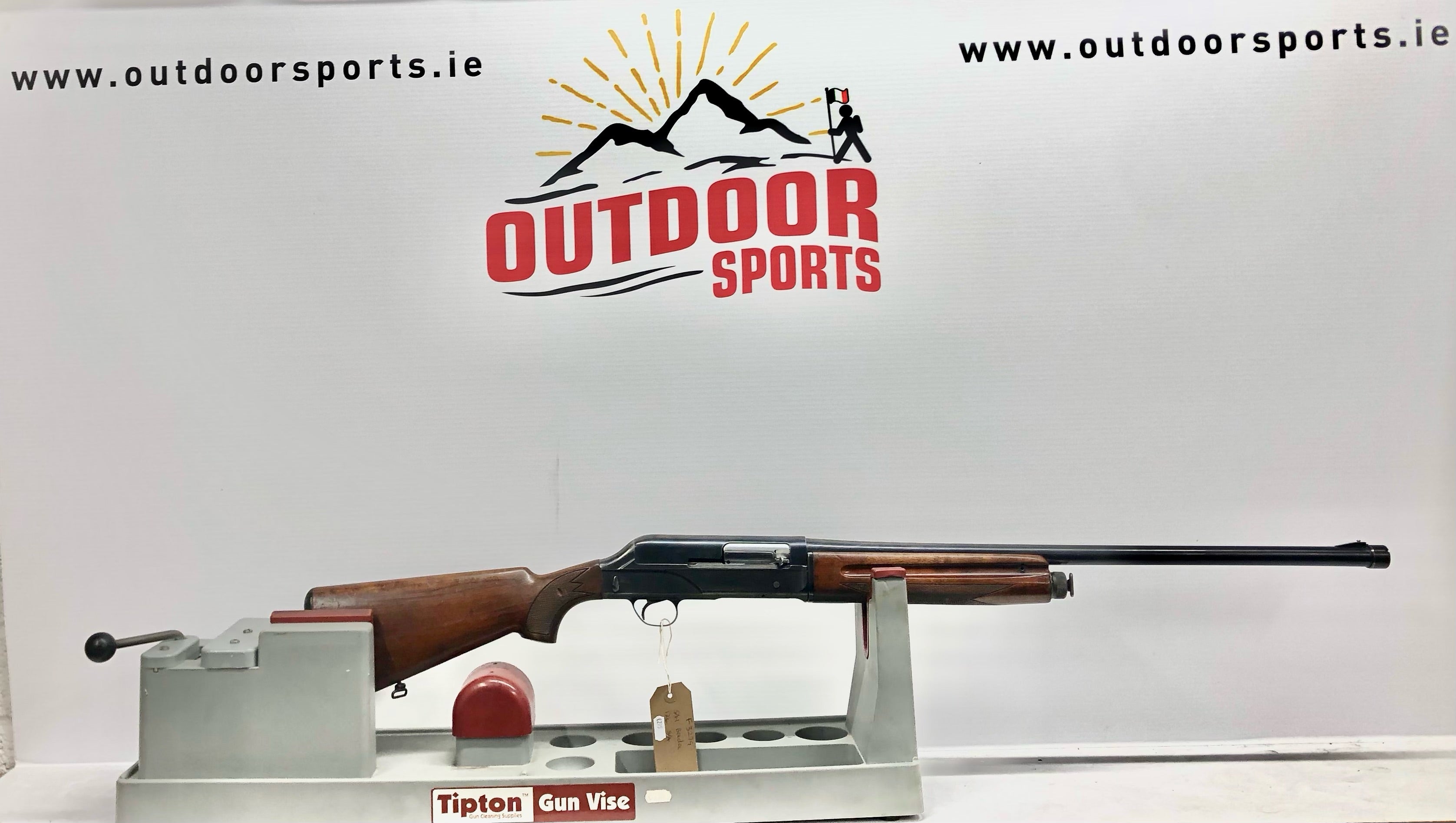 Breda Semi-Auto 12g Shotgun