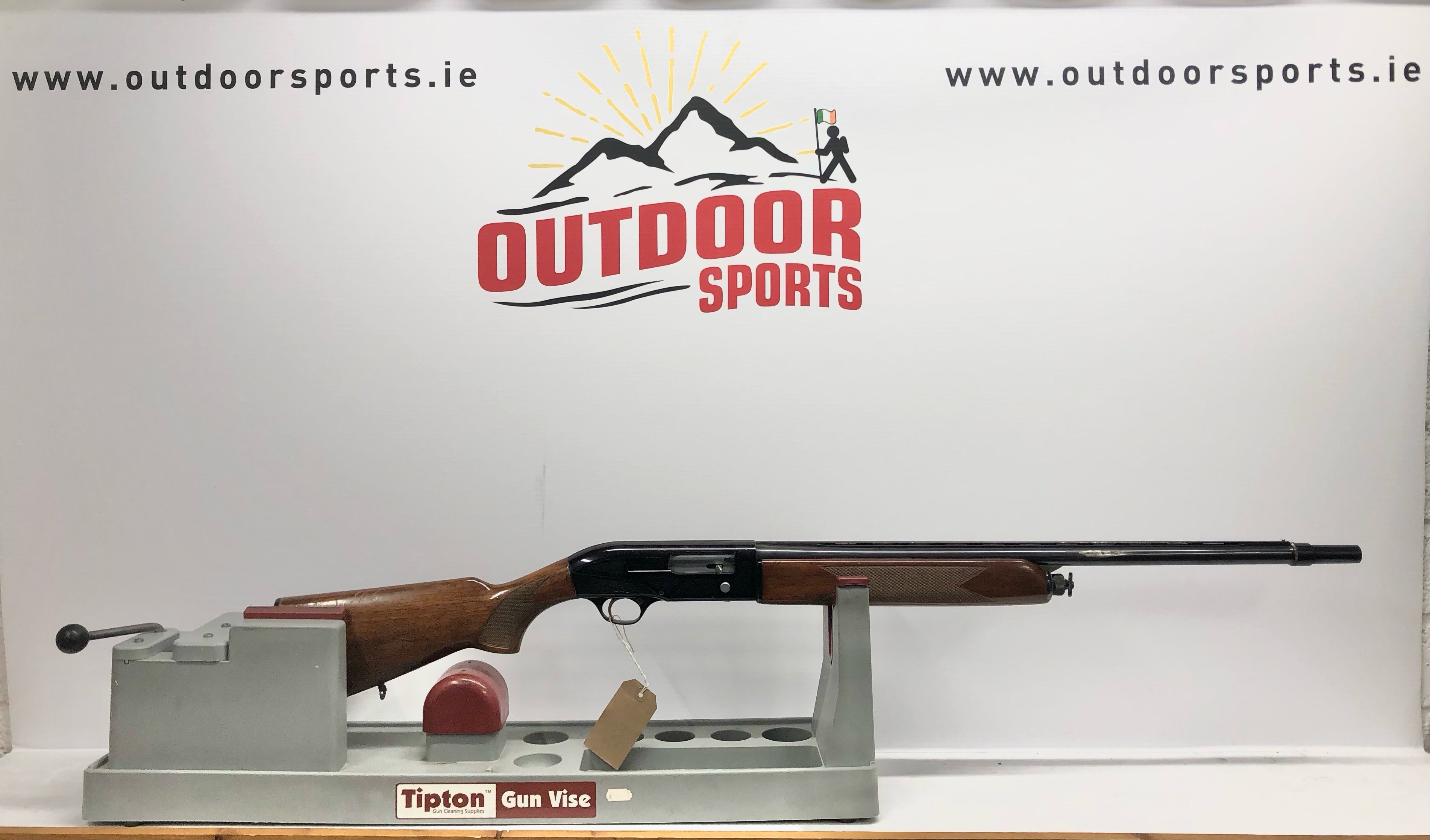 Breda Semi-Auto 12g Shotgun