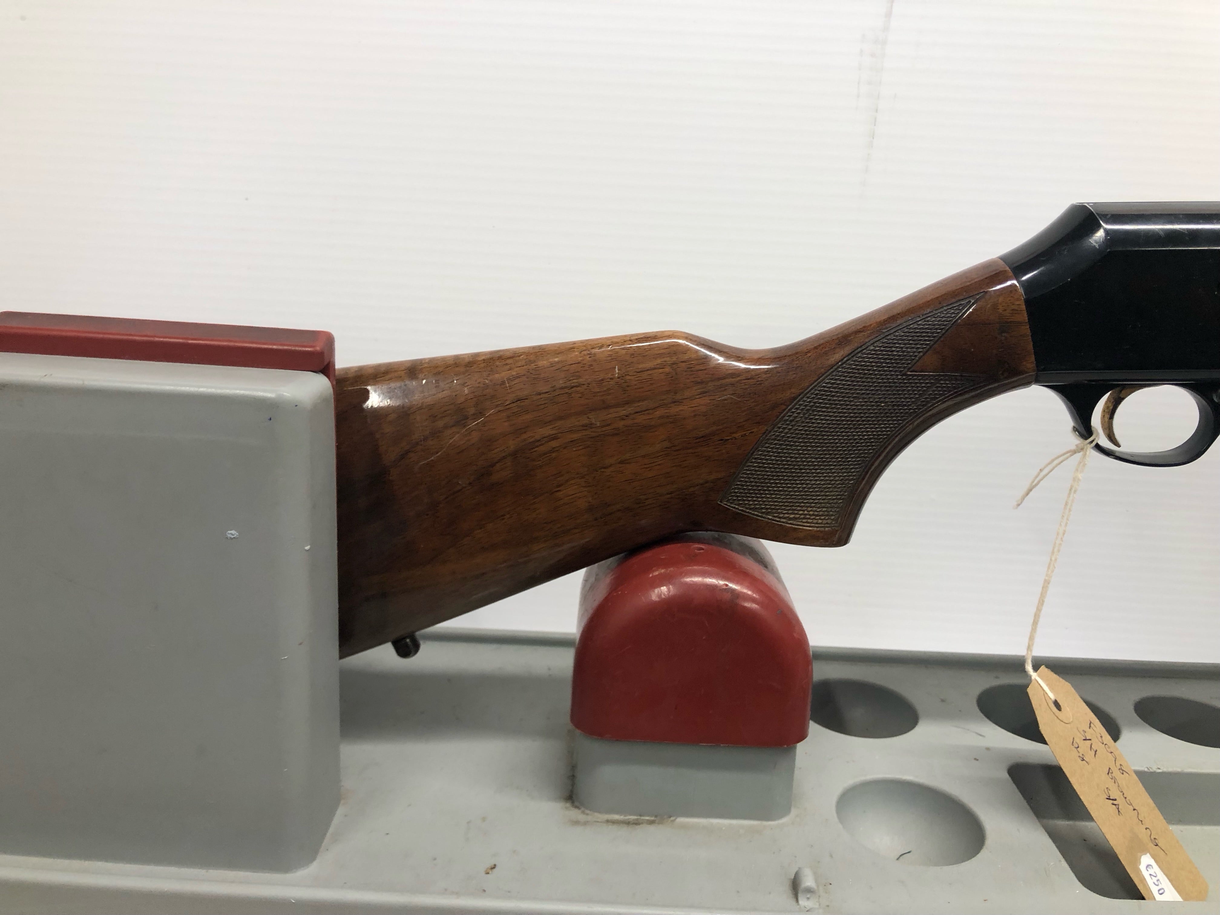 Browning Semi-Auto 12g Shotgun