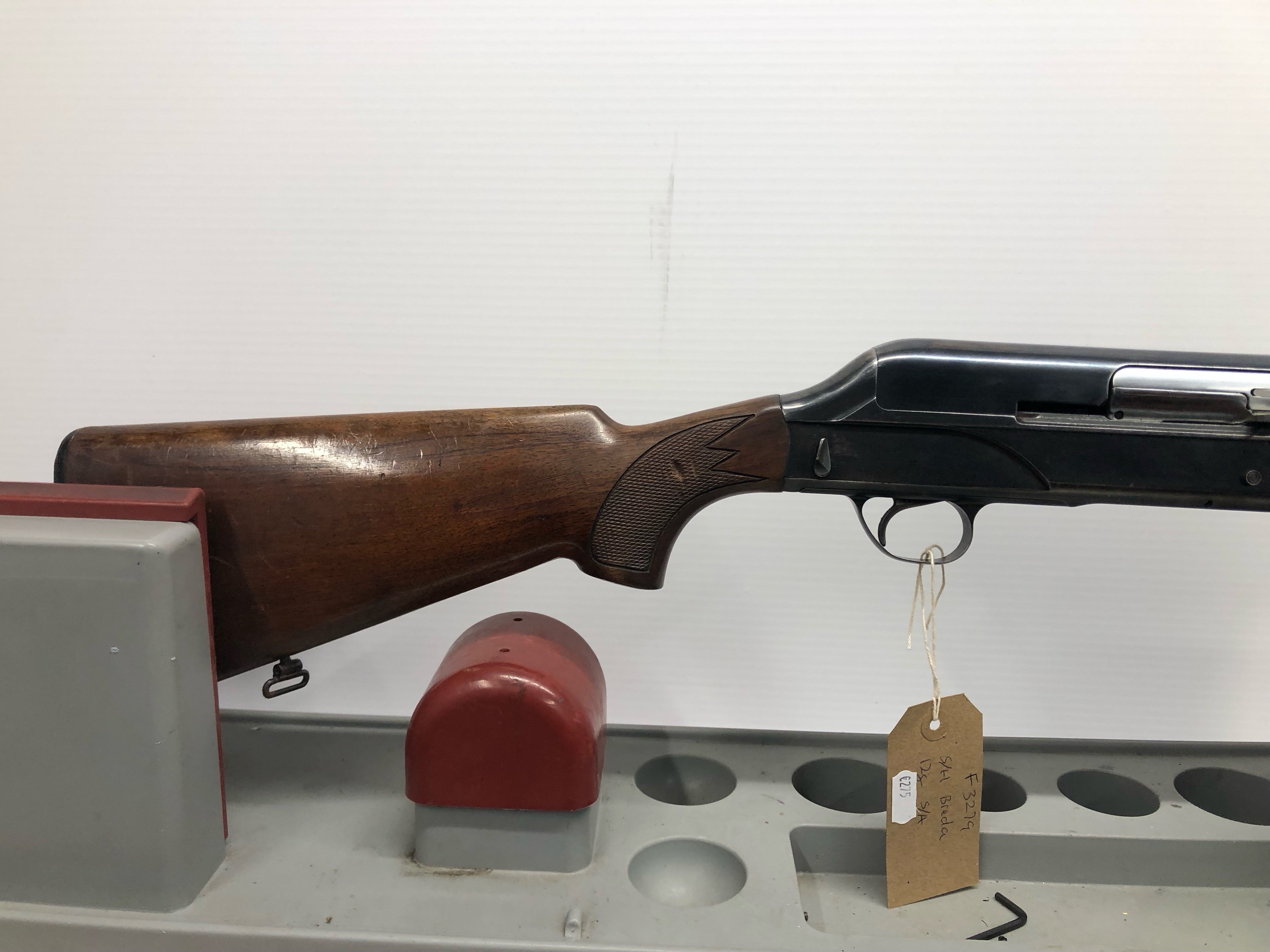 Breda Semi-Auto 12g Shotgun
