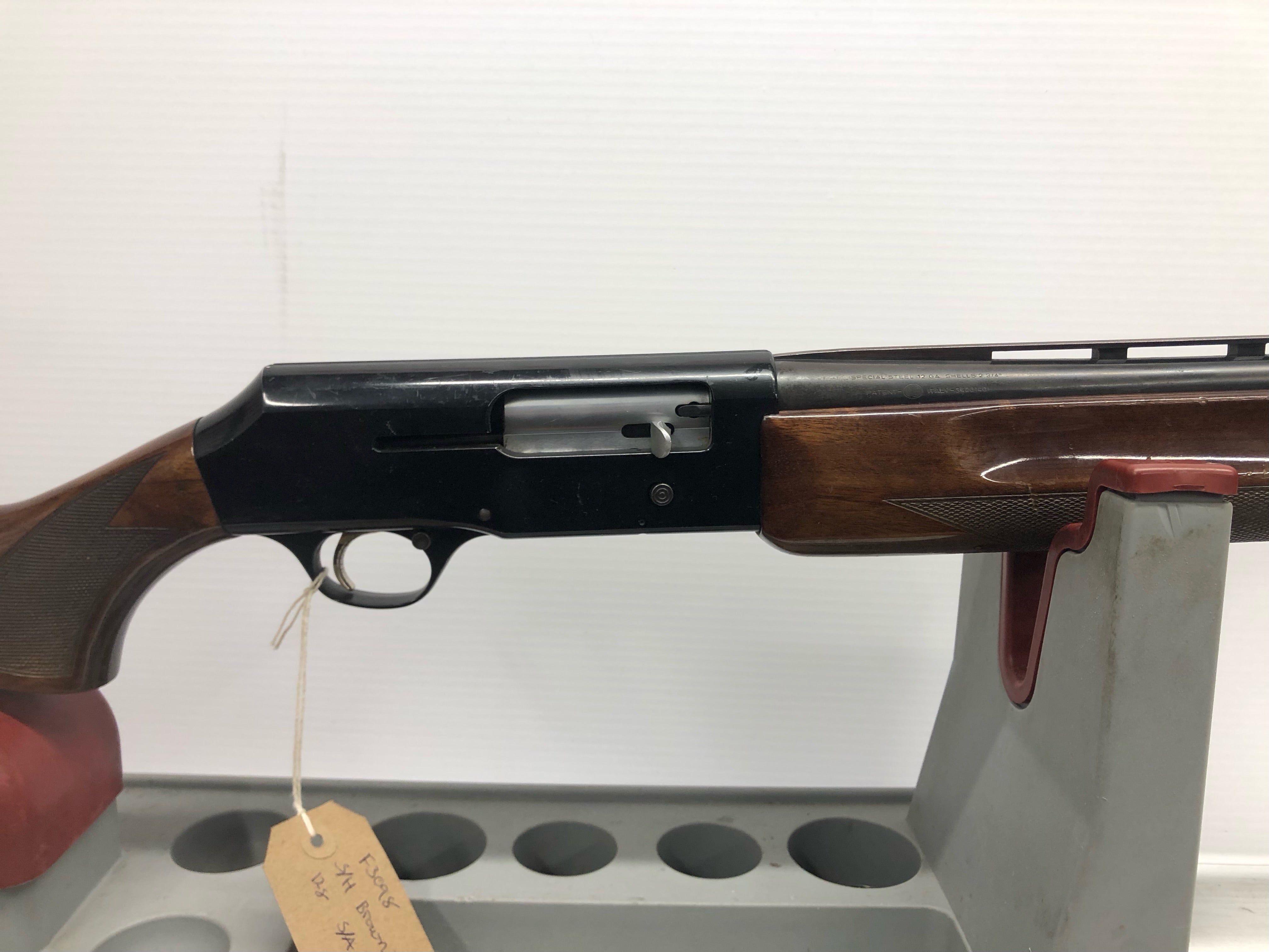 Browning Semi-Auto 12g Shotgun