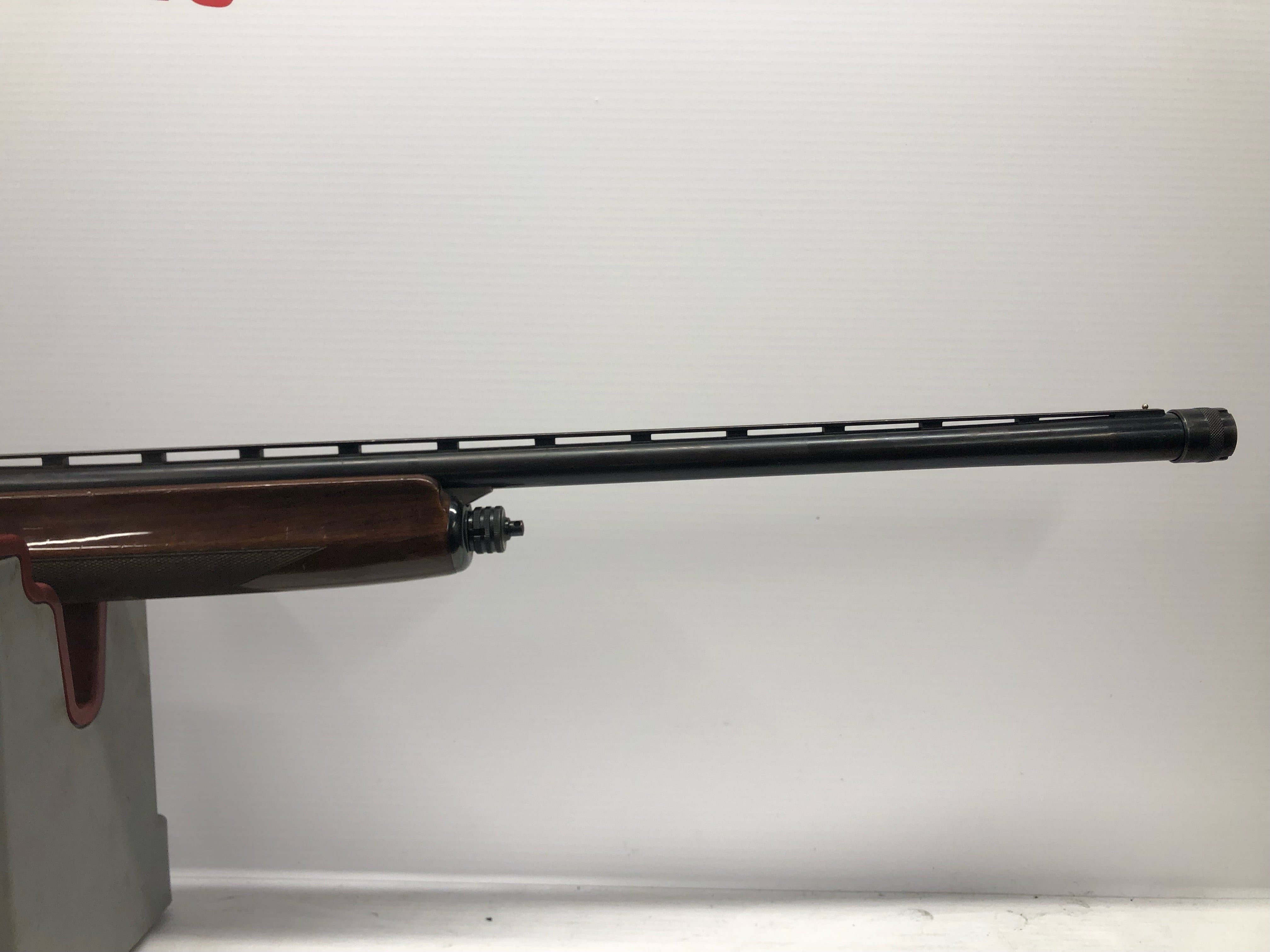 Browning Semi-Auto 12g Shotgun