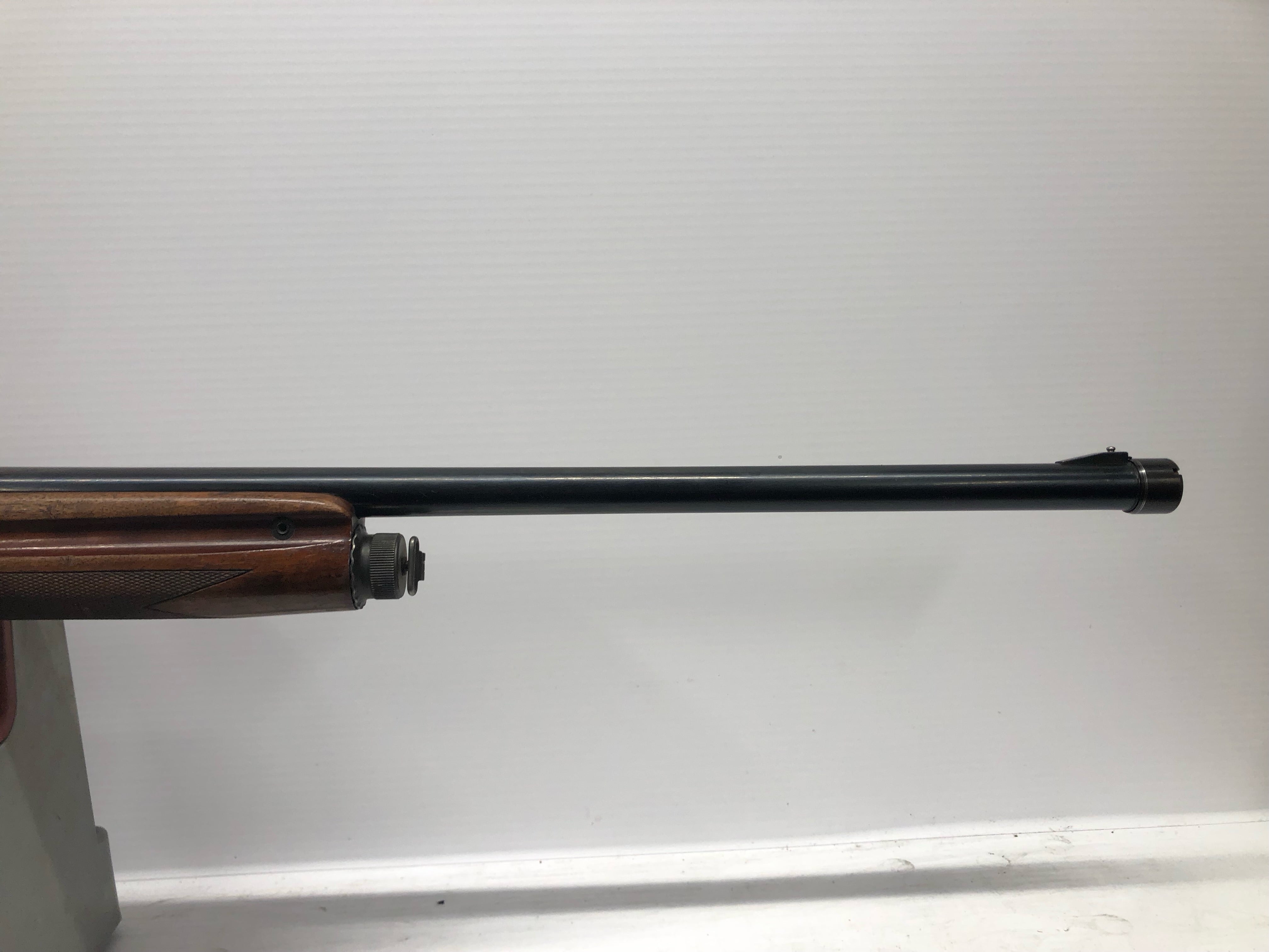 Breda Semi-Auto 12g Shotgun